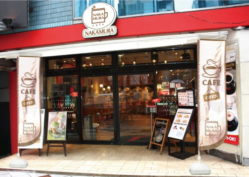 カフェ店頭、のぼりとスタンド看板